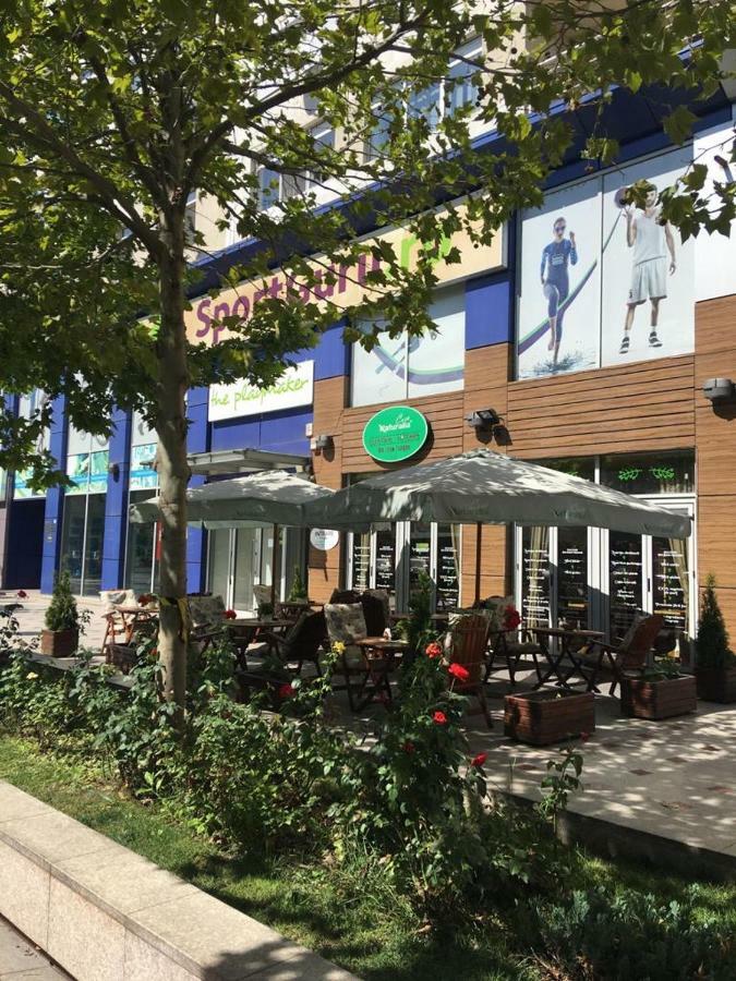Alba Iulia Square - Apartments And Studios Bucareste Exterior foto