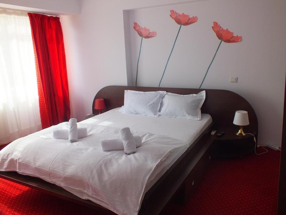 Alba Iulia Square - Apartments And Studios Bucareste Exterior foto